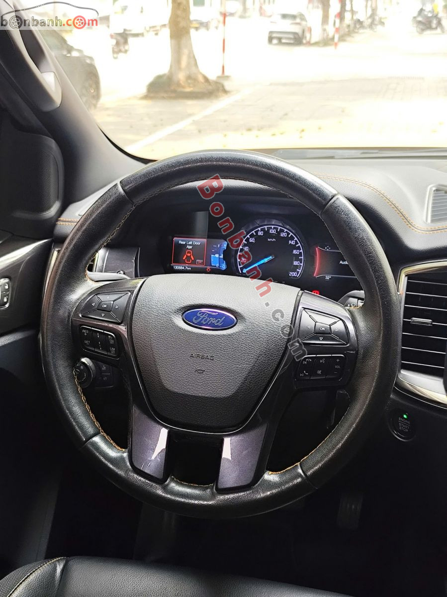 Bán ô tô Ford Ranger Wildtrak 2.0L 4x4 AT - 2018 - xe cũ