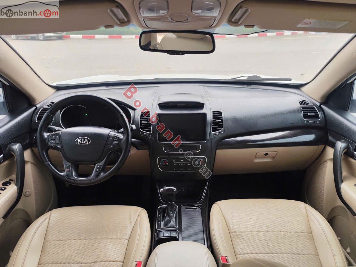 Bán ô tô Kia Sorento 2.4 GAT Deluxe - 2019 - xe cũ