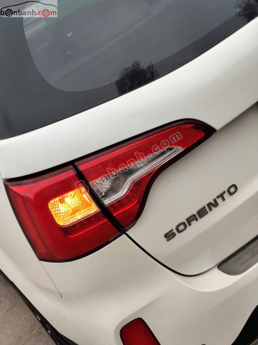 Bán ô tô Kia Sorento 2.4 GAT Deluxe - 2019 - xe cũ