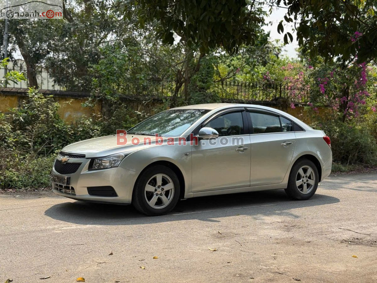 Bán ô tô Chevrolet Cruze LT 1.8 MT - 2012 - xe cũ