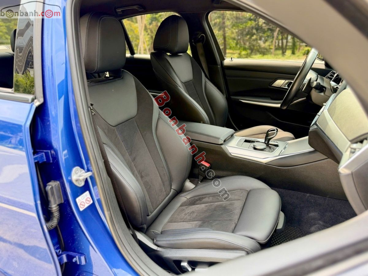 Bán ô tô BMW 3 Series 320i M Sport - 2022 - xe cũ