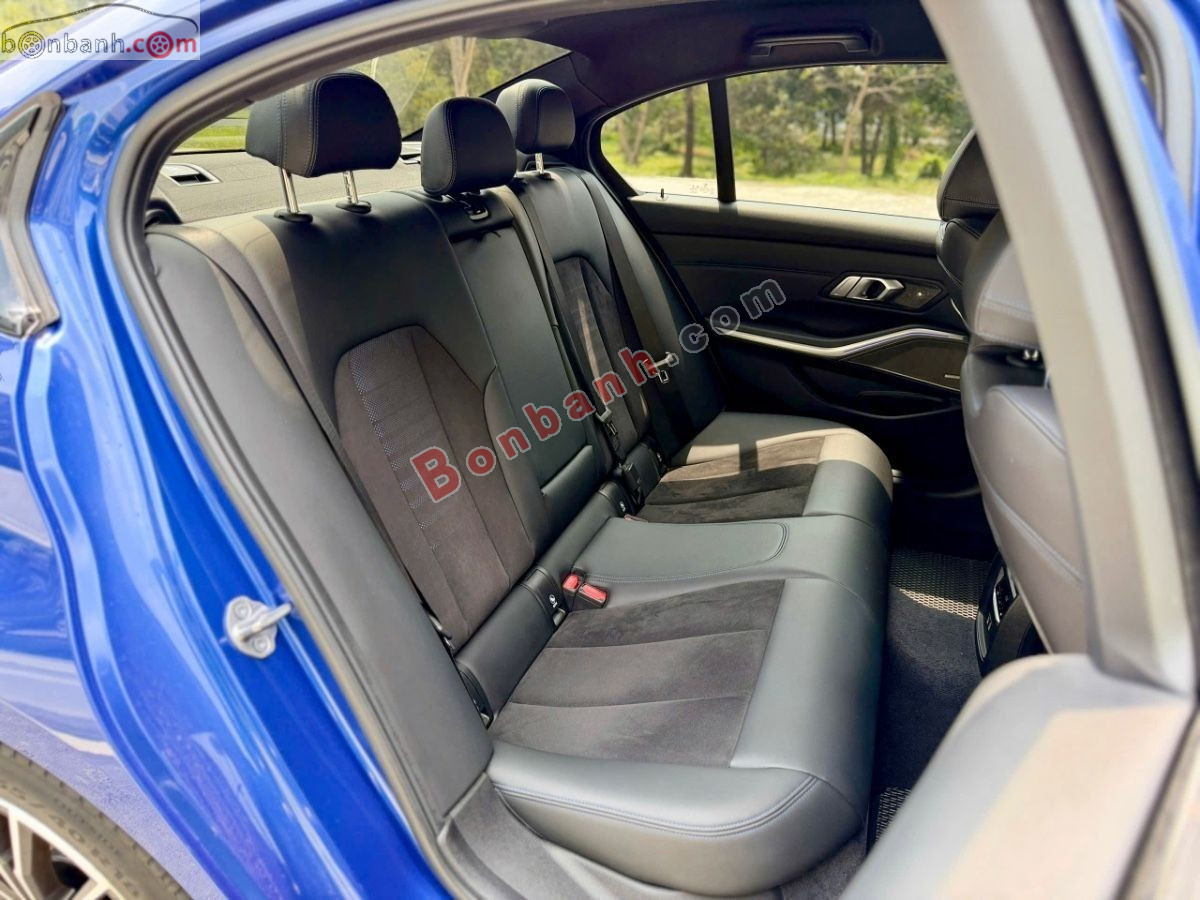 Bán ô tô BMW 3 Series 320i M Sport - 2022 - xe cũ