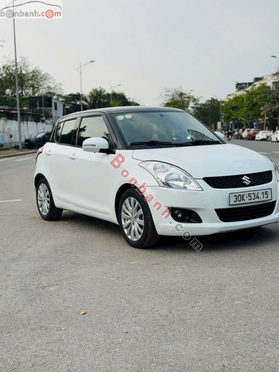 Bán ô tô Suzuki Swift 1.4 AT - 2015 - xe cũ
