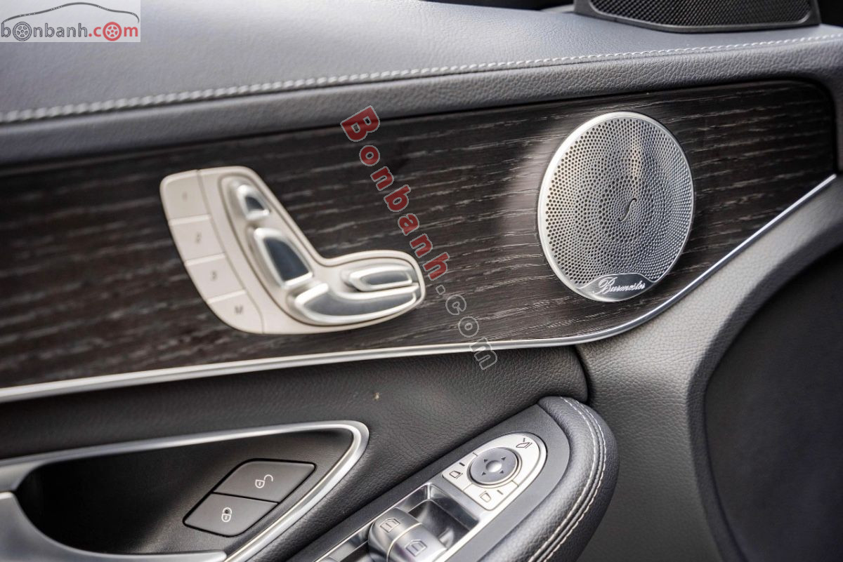 Bán ô tô Mercedes Benz C class C300 AMG - 2020 - xe cũ