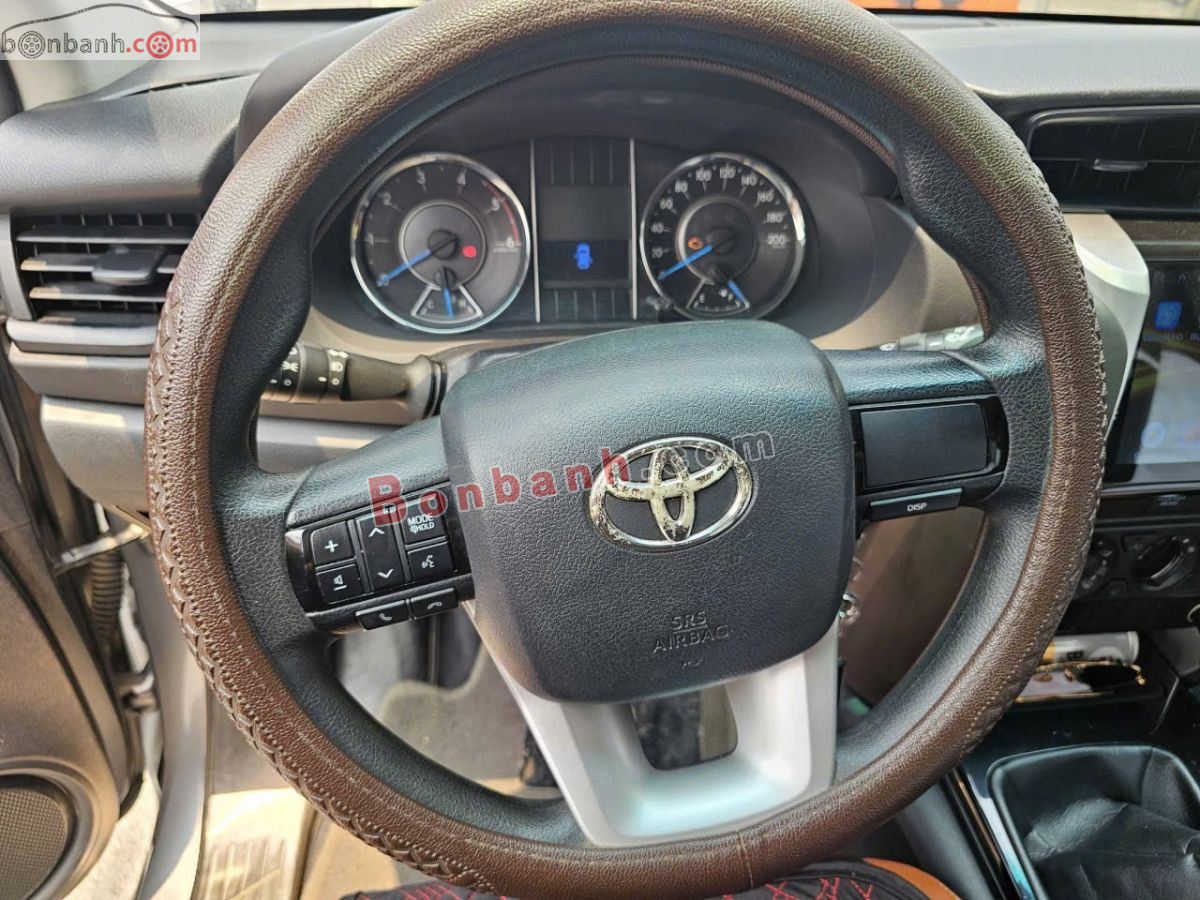 Bán ô tô Toyota Fortuner 2.4G 4x2 MT - 2017 - xe cũ