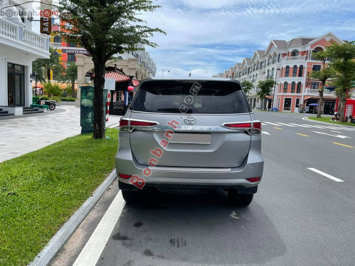 Bán ô tô Toyota Fortuner 2.4G 4x2 AT - 2019 - xe cũ