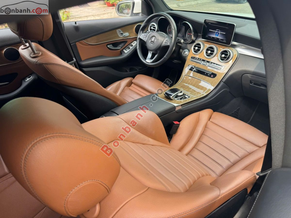 Bán ô tô Mercedes Benz GLC 300 Coupe 4Matic - 2019 - xe cũ