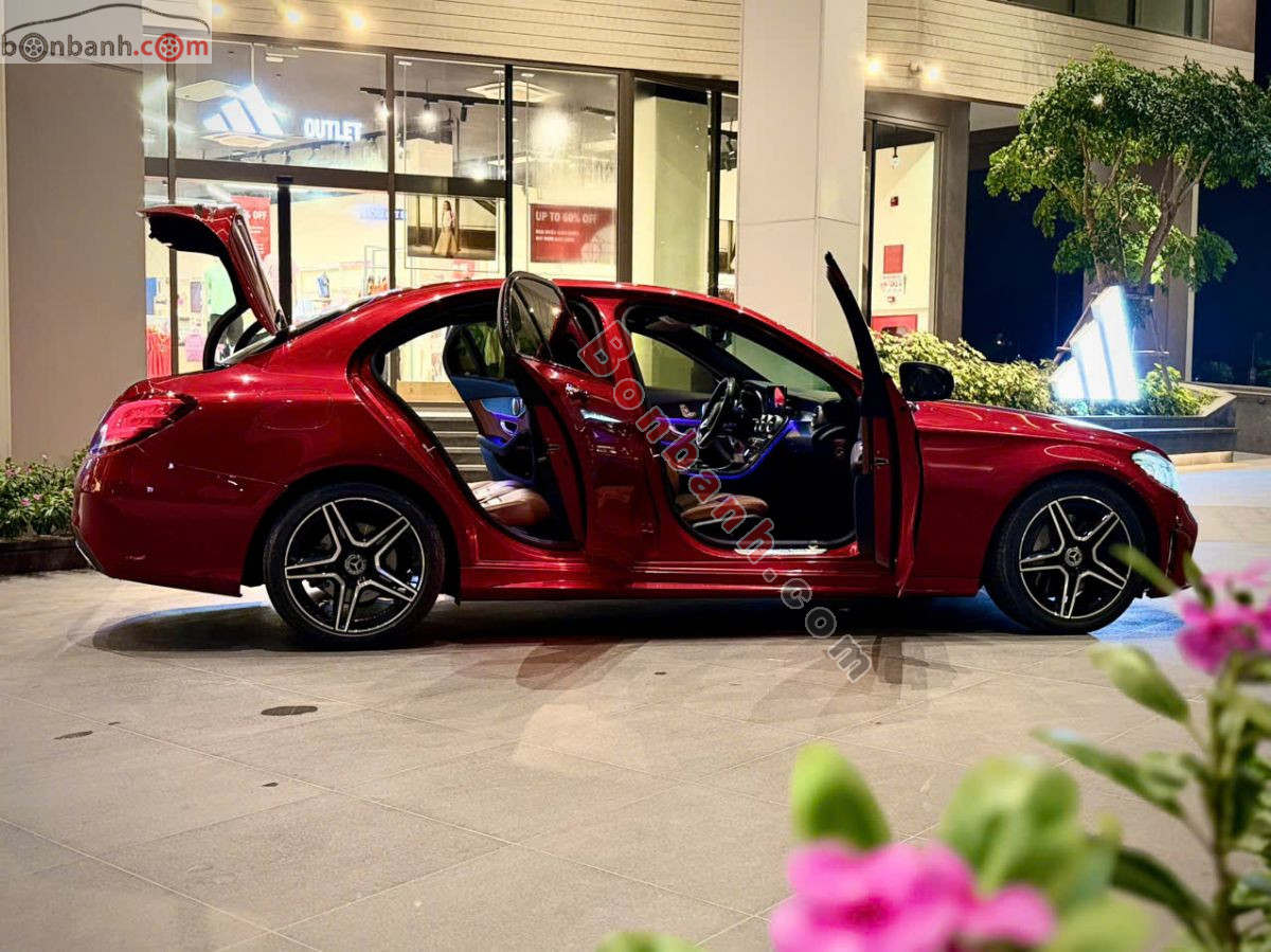 Bán ô tô Mercedes Benz C class C300 AMG - 2019 - xe cũ
