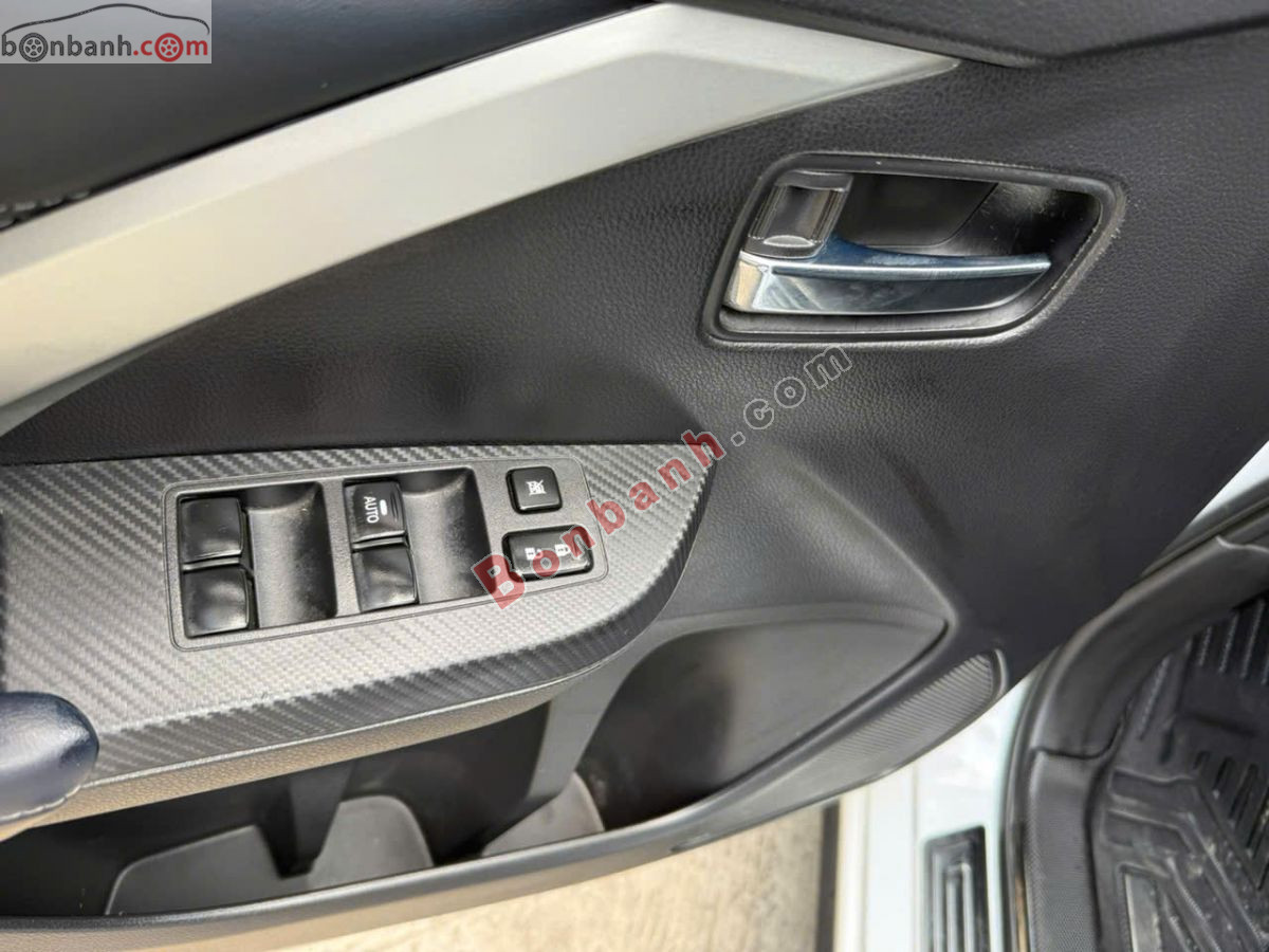 Bán ô tô Mitsubishi Xpander Cross 1.5 AT - 2023 - xe cũ