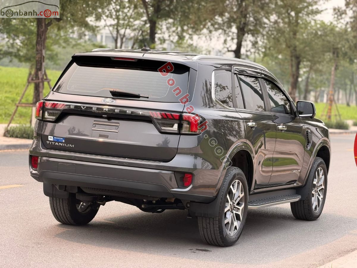 Bán ô tô Ford Everest Titanium 2.0L 4x2 AT - 2024 - xe cũ