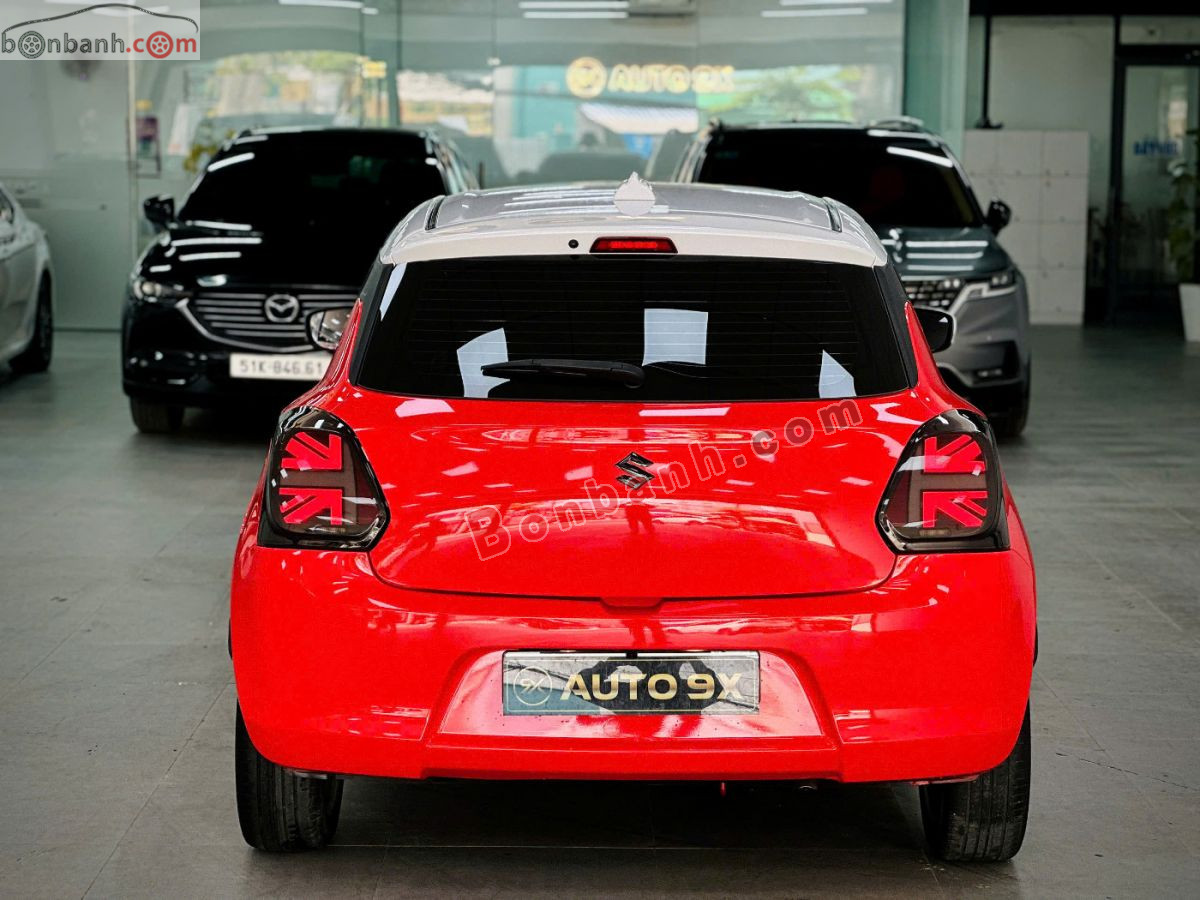 Bán ô tô Suzuki Swift GLX 1.2 AT - 2022 - xe cũ