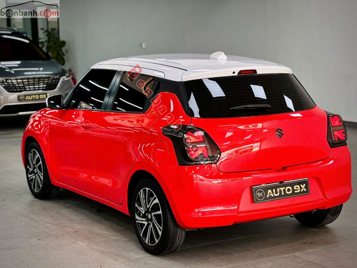 Bán ô tô Suzuki Swift GLX 1.2 AT - 2022 - xe cũ