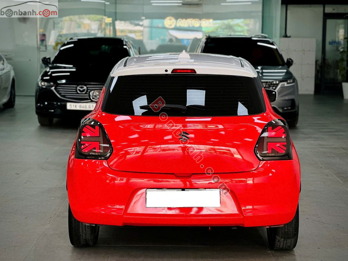 Bán ô tô Suzuki Swift GLX 1.2 AT - 2022 - xe cũ