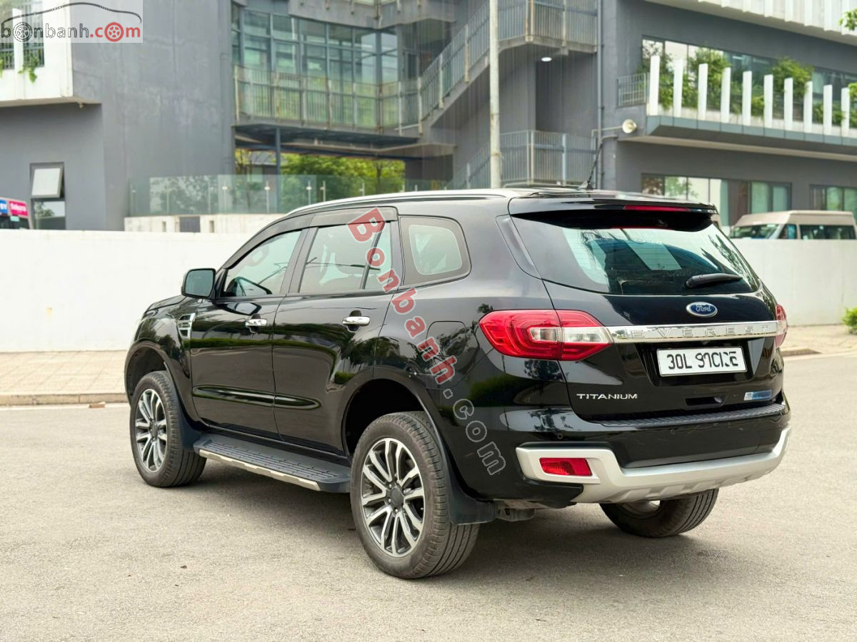 Bán ô tô Ford Everest Titanium 2.0L 4x2 AT - 2022 - xe cũ