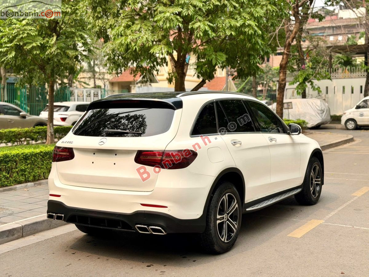 Bán ô tô Mercedes Benz GLC 250 4Matic - 2016 - xe cũ