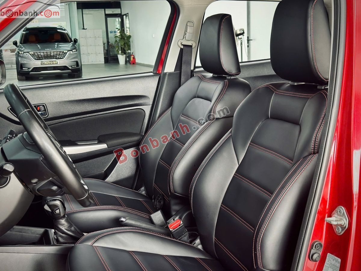 Bán ô tô Suzuki Swift GLX 1.2 AT - 2022 - xe cũ