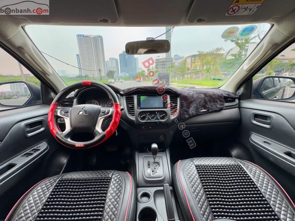 Bán ô tô Mitsubishi Triton 4x2 AT - 2023 - xe cũ