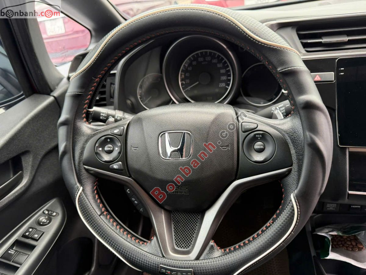 Bán ô tô Honda Brio RS - 2019 - xe cũ