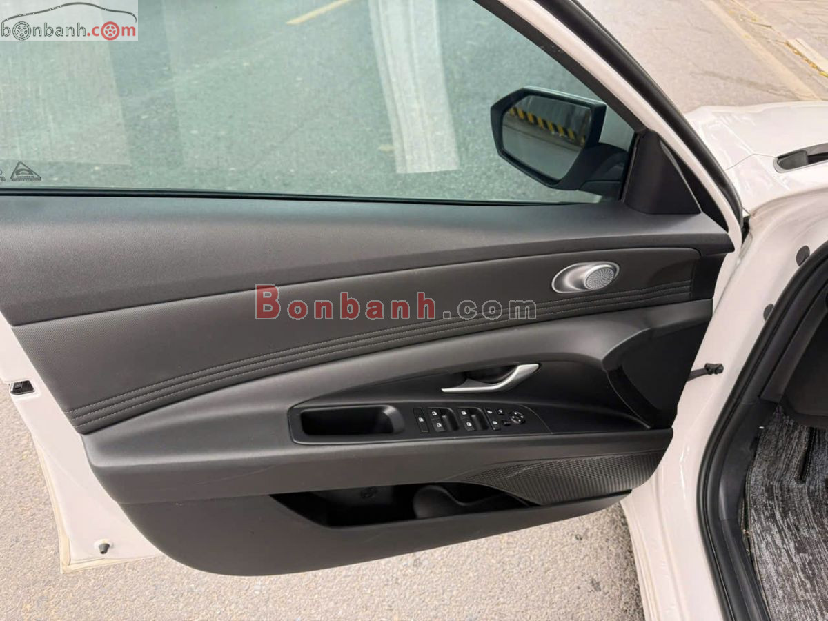 Bán ô tô Hyundai Elantra 1.6 AT Đặc biệt - 2023 - xe cũ