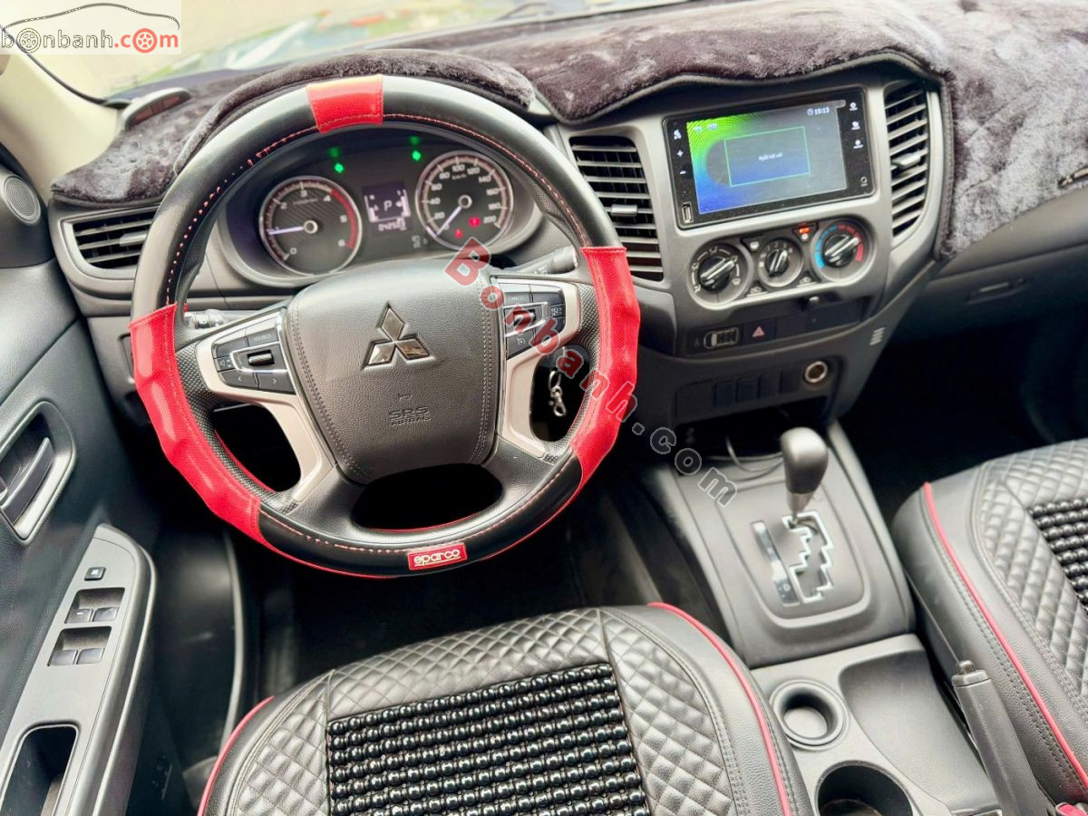 Bán ô tô Mitsubishi Triton 4x2 AT - 2023 - xe cũ