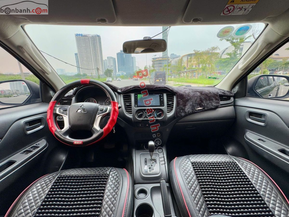 Bán ô tô Mitsubishi Triton 4x2 AT - 2023 - xe cũ