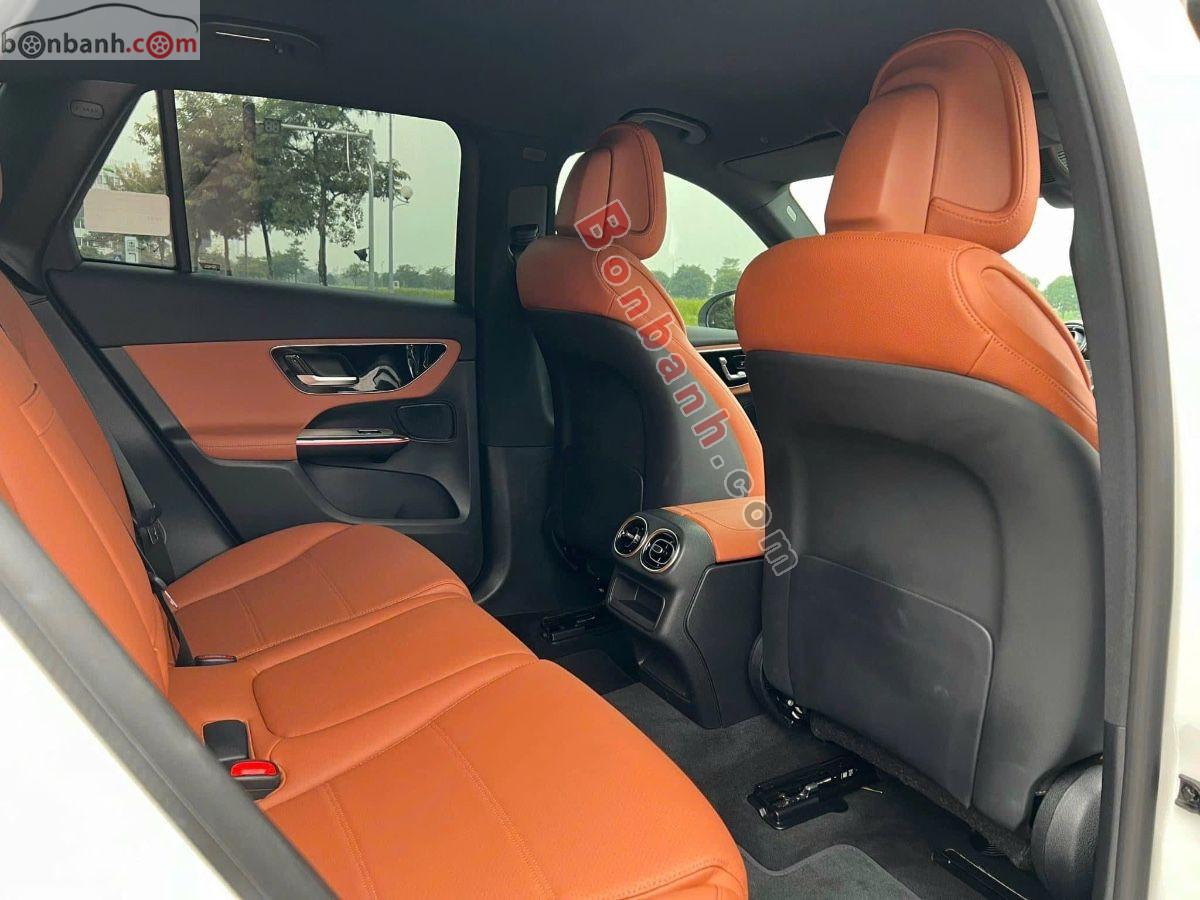 Bán ô tô Mercedes Benz GLC 200 4Matic - 2025 - xe mới