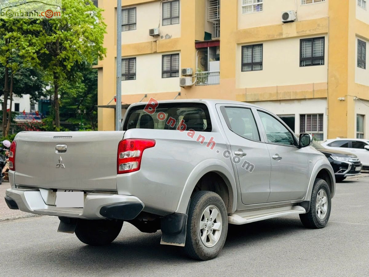 Bán ô tô Mitsubishi Triton 4x2 AT - 2018 - xe cũ