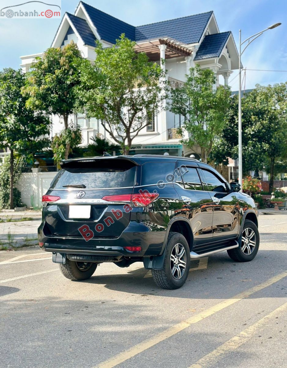 Bán ô tô Toyota Fortuner 2.4L 4x2 AT - 2022 - xe cũ