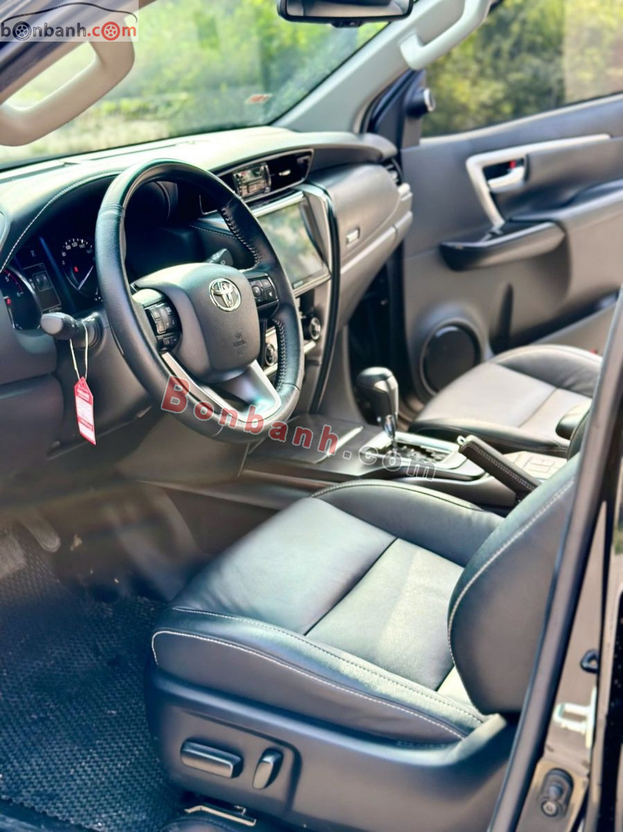 Bán ô tô Toyota Fortuner 2.4L 4x2 AT - 2022 - xe cũ