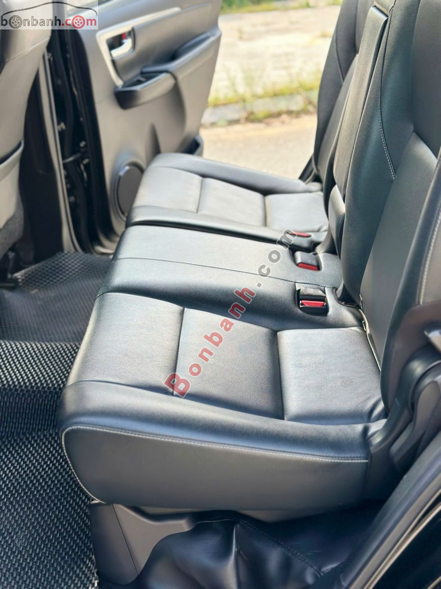 Bán ô tô Toyota Fortuner 2.4L 4x2 AT - 2022 - xe cũ