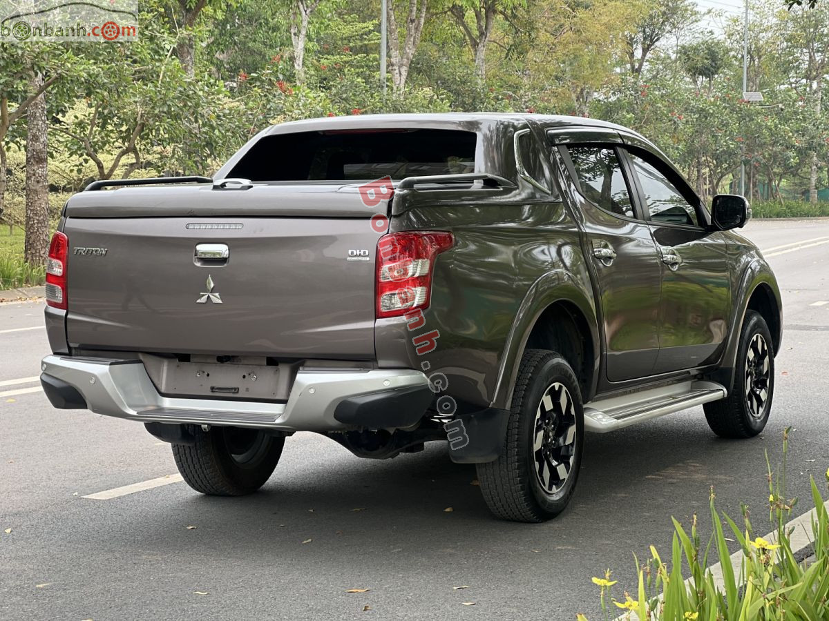 Bán ô tô Mitsubishi Triton 4x4 AT Mivec - 2017 - xe cũ