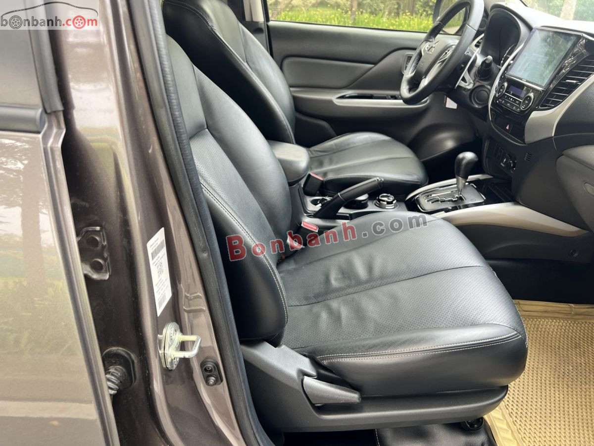 Bán ô tô Mitsubishi Triton 4x4 AT Mivec - 2017 - xe cũ