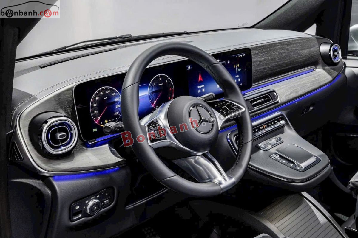 Bán ô tô Mercedes Benz V class V300 AMG - 2025 - xe mới
