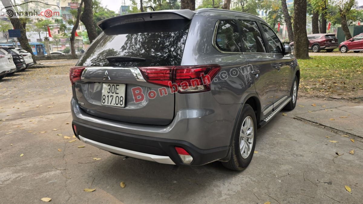 Bán ô tô Mitsubishi Outlander 2.0 STD - 2016 - xe cũ