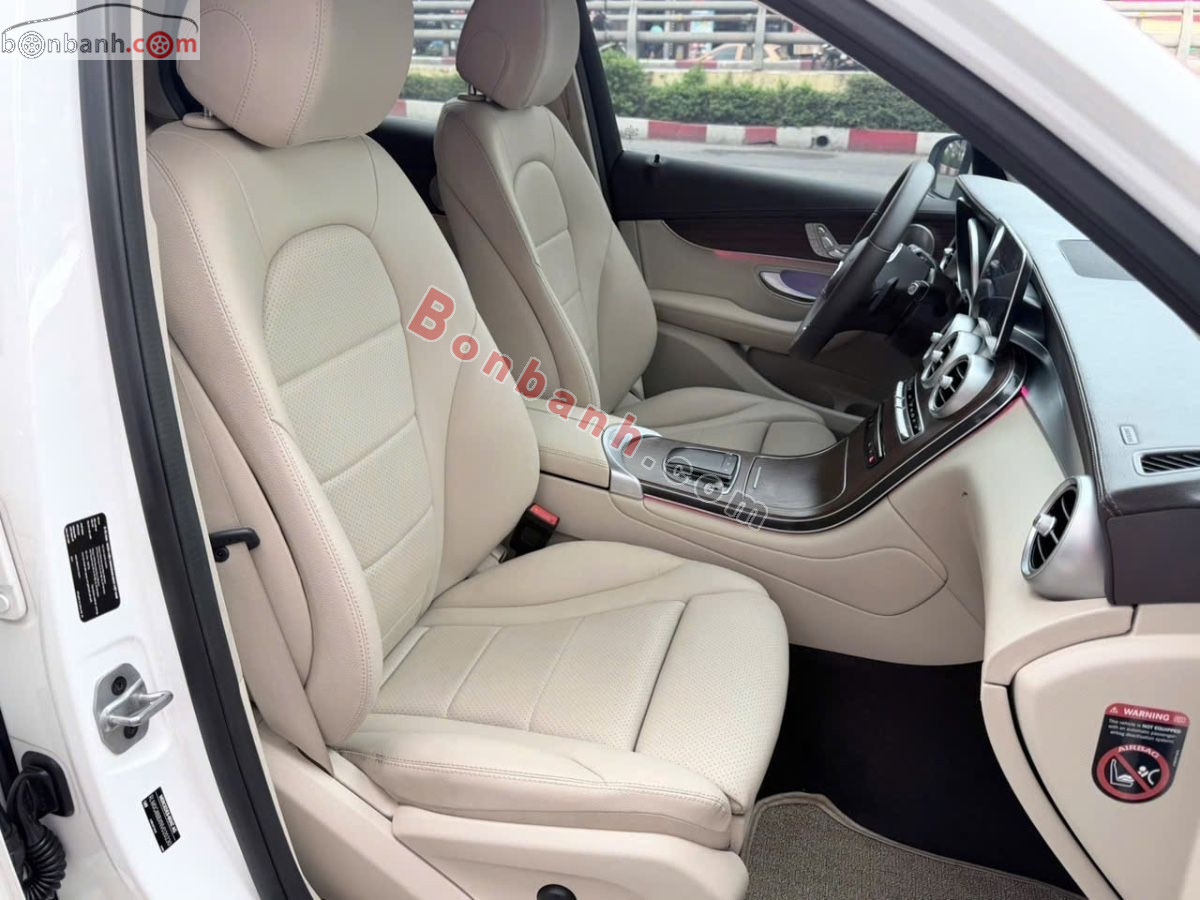 Bán ô tô Mercedes Benz GLC 200 4Matic - 2022 - xe cũ