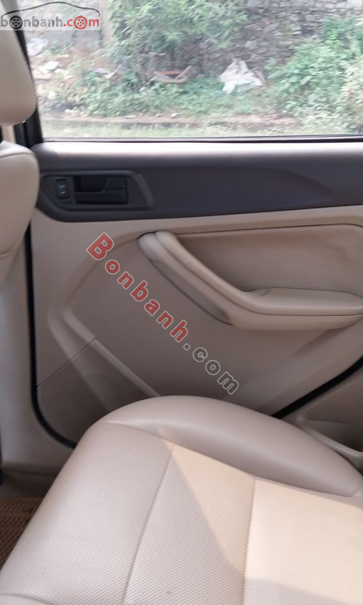 Bán ô tô Ford Focus 1.8 MT - 2009 - xe cũ