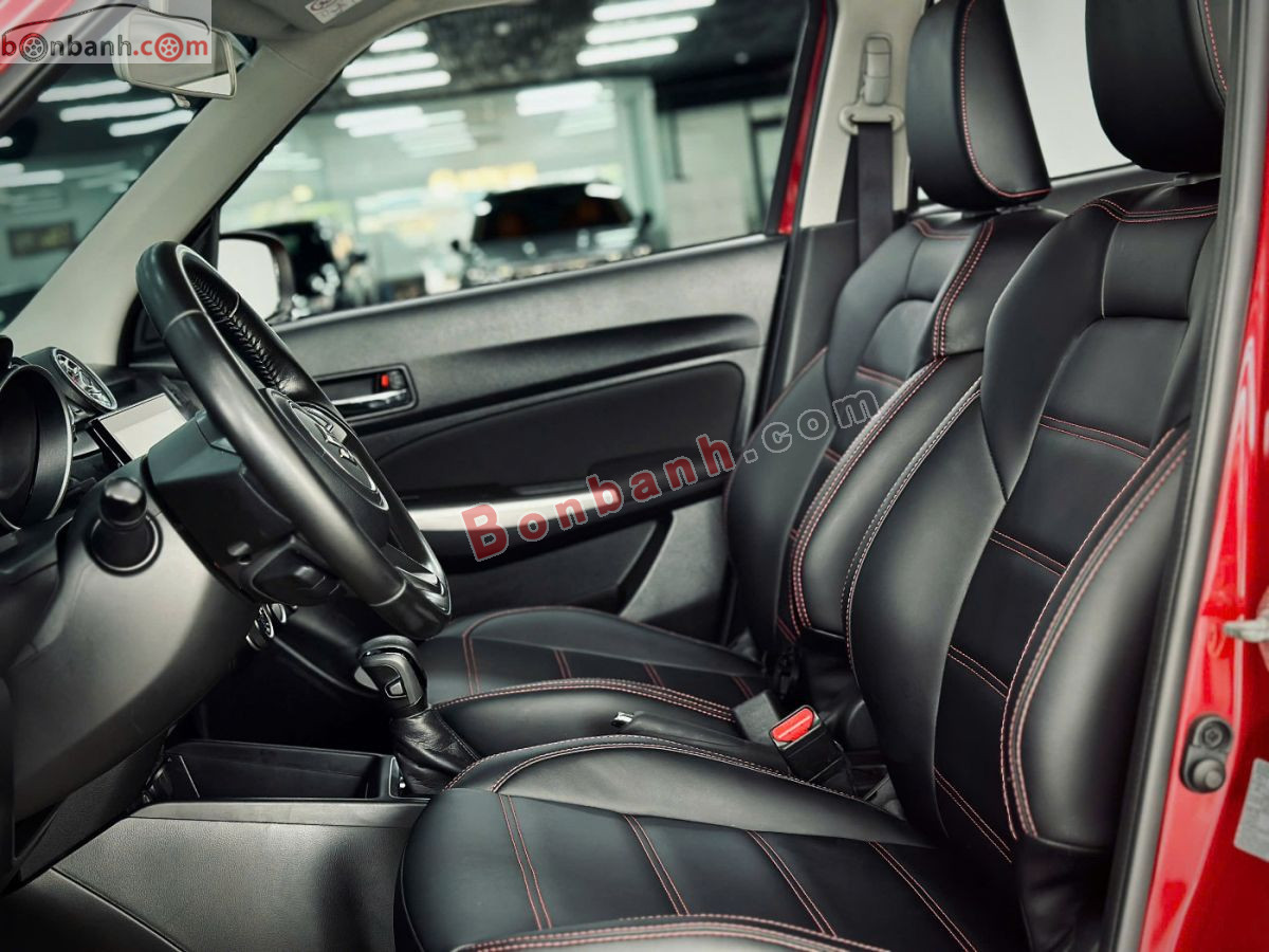 Bán ô tô Suzuki Swift GLX 1.2 AT - 2022 - xe cũ