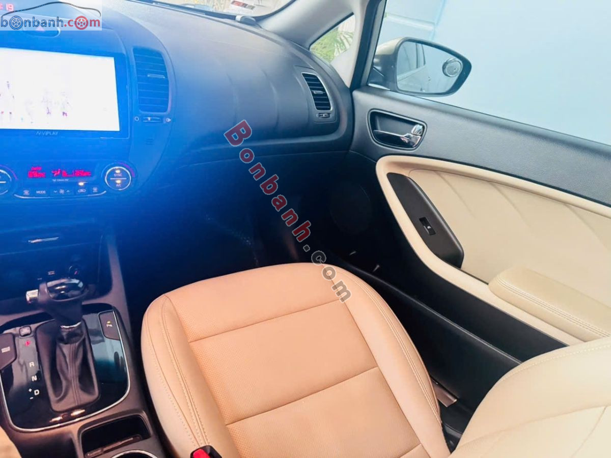 Bán ô tô Kia Cerato 1.6 AT - 2016 - xe cũ