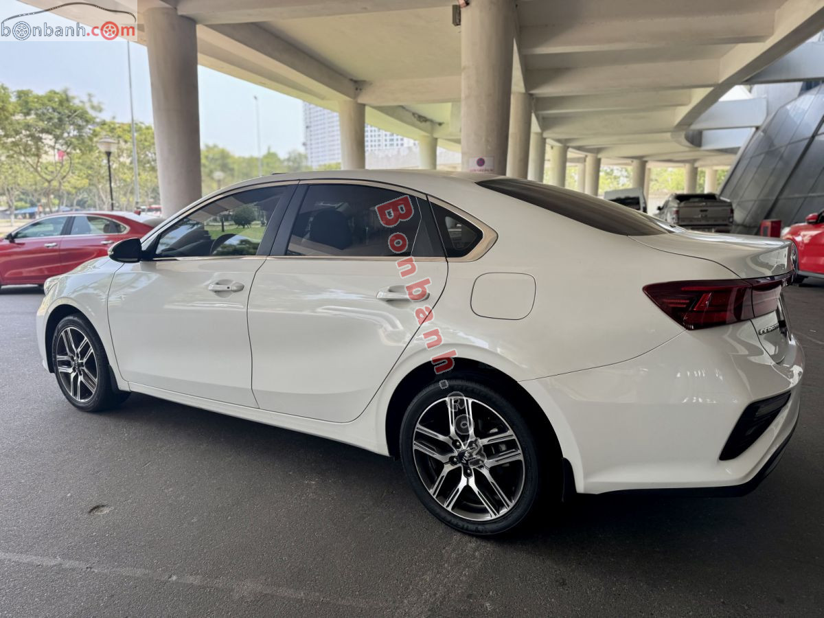 Bán ô tô Kia Cerato 1.6 AT Deluxe - 2019 - xe cũ