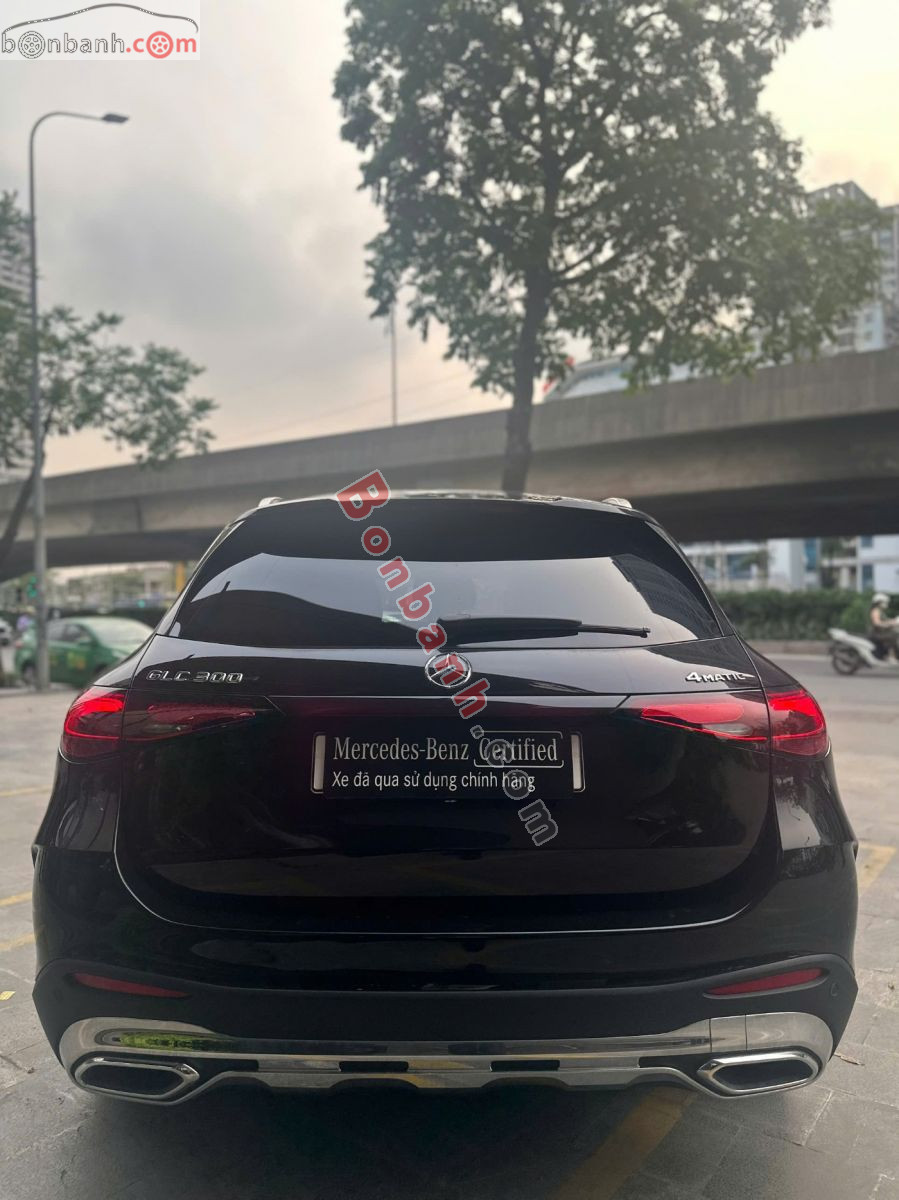 Bán ô tô Mercedes Benz GLC 300 4Matic - 2023 - xe cũ