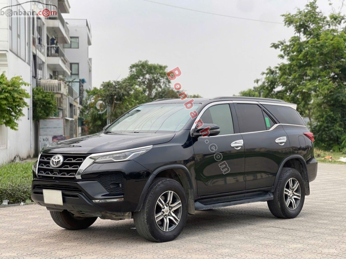 Bán ô tô Toyota Fortuner 2.4L 4x2 AT - 2022 - xe cũ