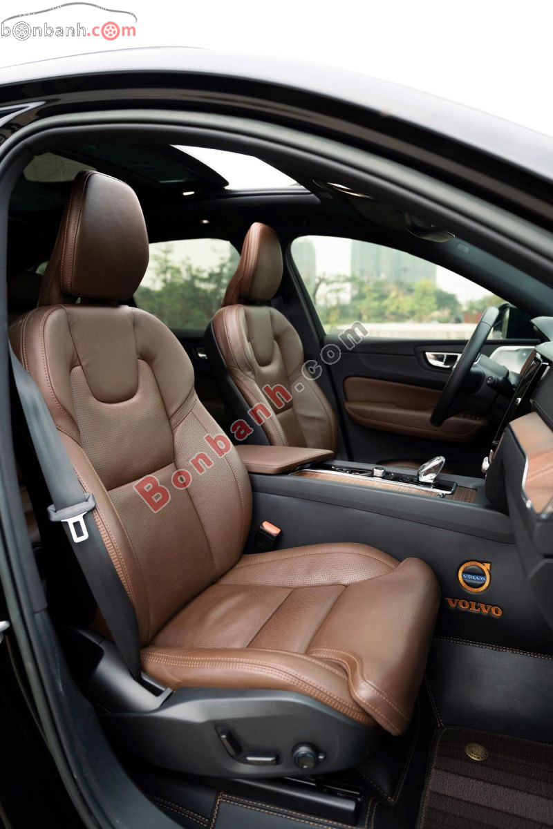 Bán ô tô Volvo XC60 Recharge Ultimate T8 AWD - 2023 - xe cũ