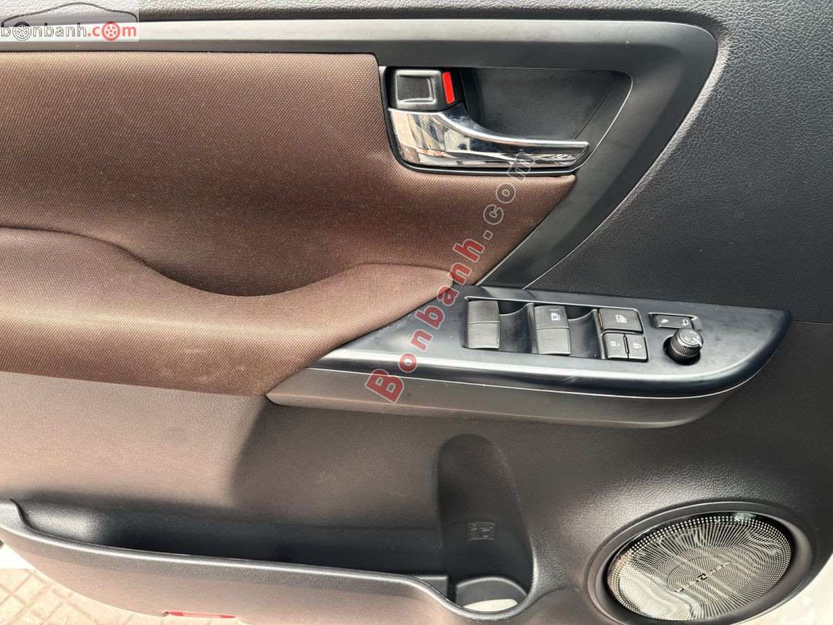 Bán ô tô Toyota Fortuner 2.4G 4x2 MT - 2020 - xe cũ