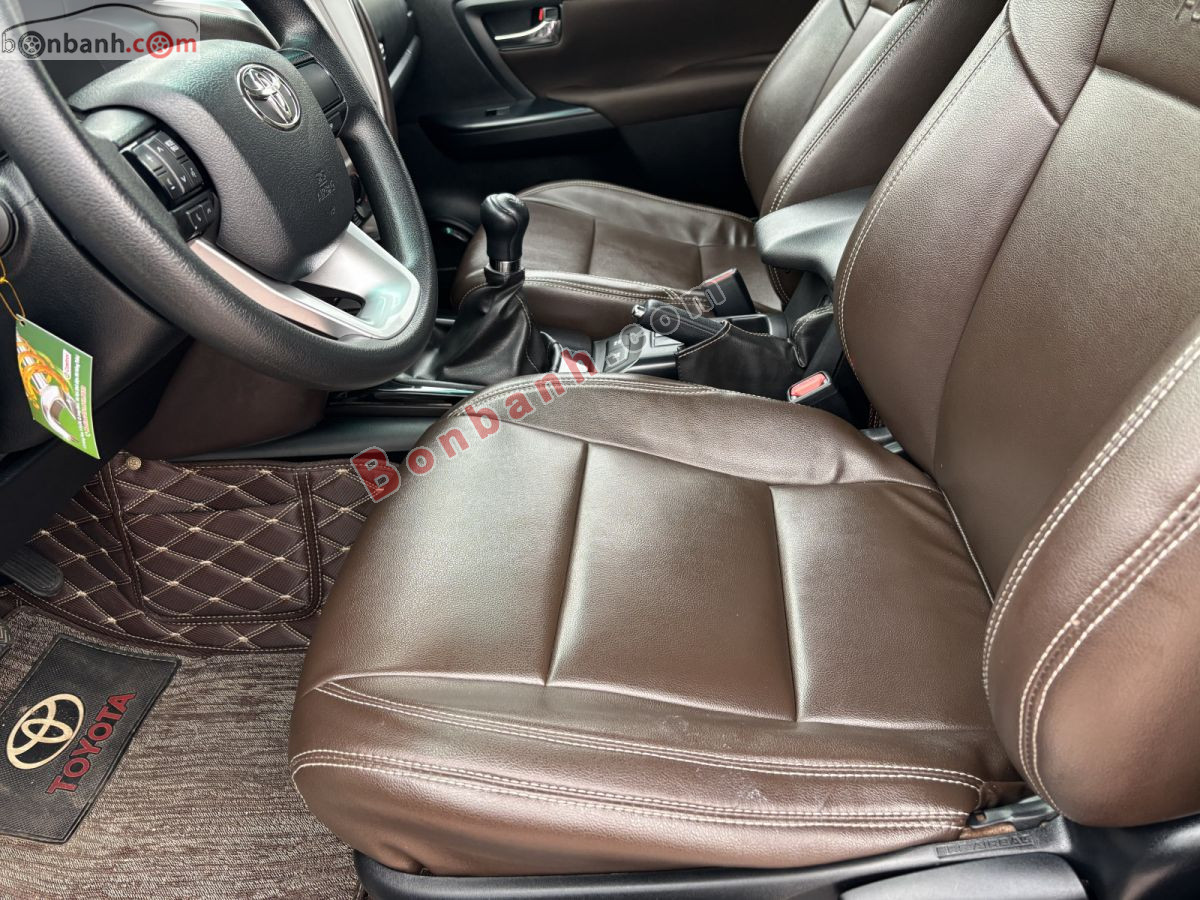 Bán ô tô Toyota Fortuner 2.4G 4x2 MT - 2020 - xe cũ