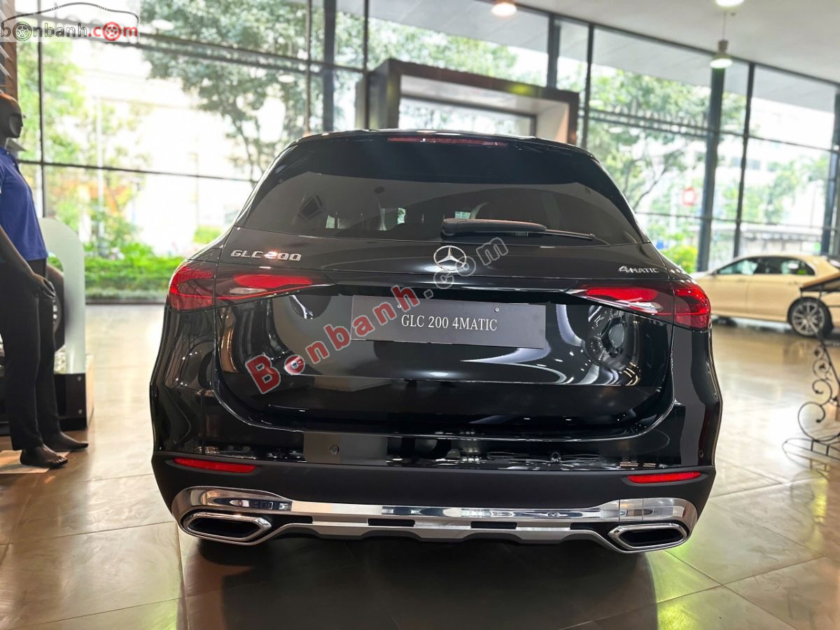 Bán ô tô Mercedes Benz GLC 200 4Matic - 2026 - xe mới