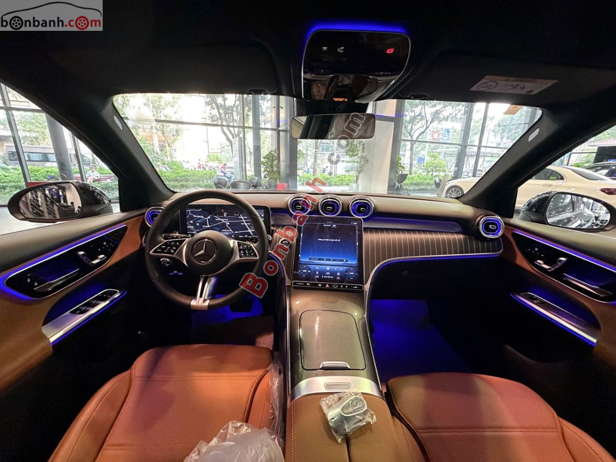 Bán ô tô Mercedes Benz GLC 200 4Matic - 2026 - xe mới