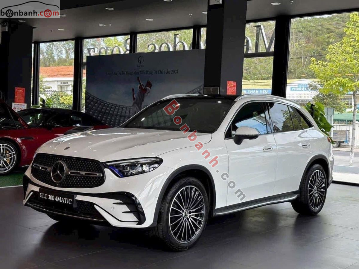 Bán ô tô Mercedes Benz GLC 300 4Matic - 2026 - xe mới