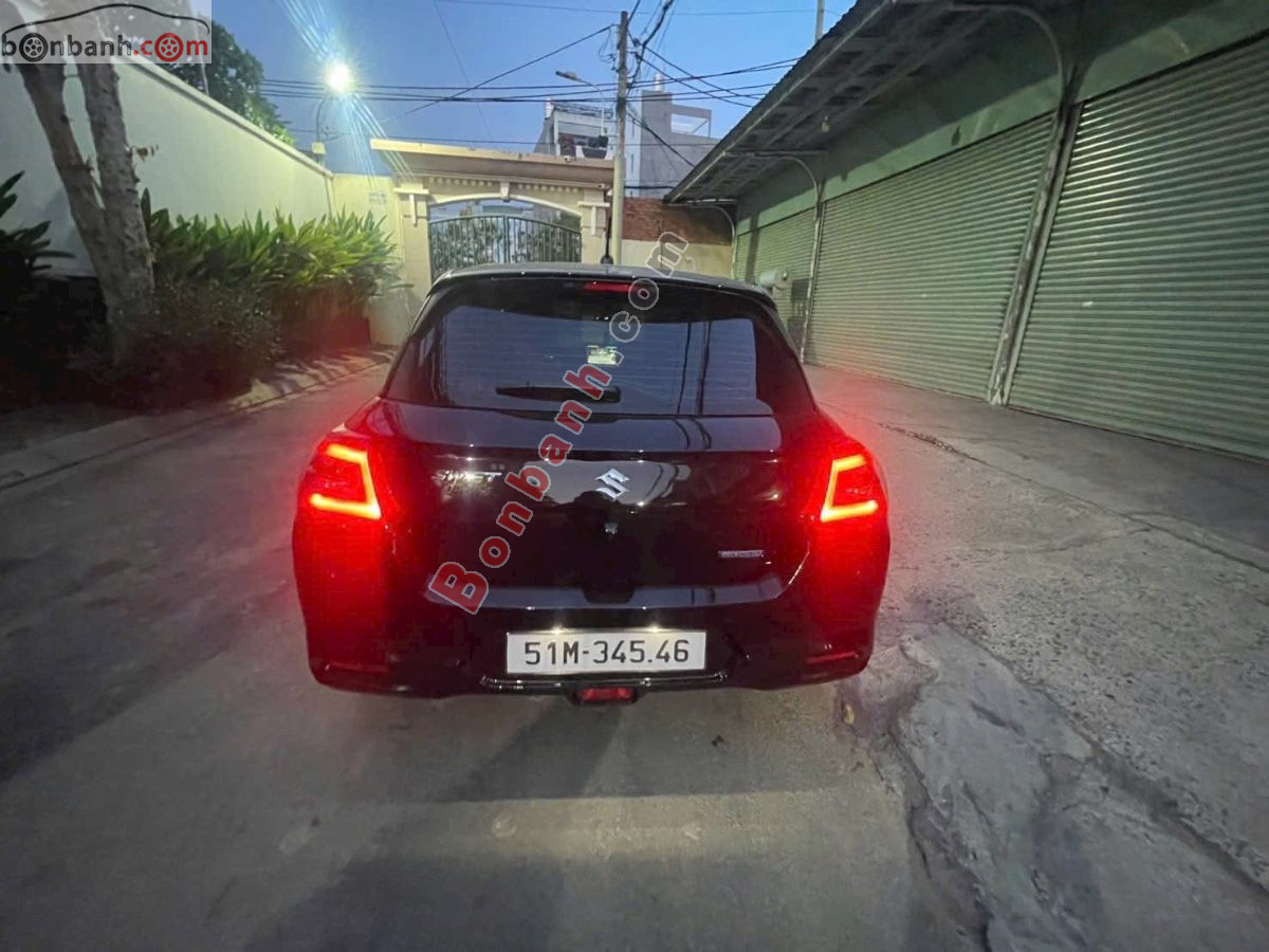 Bán ô tô Suzuki Swift 1.2 AT - 2025 - xe cũ