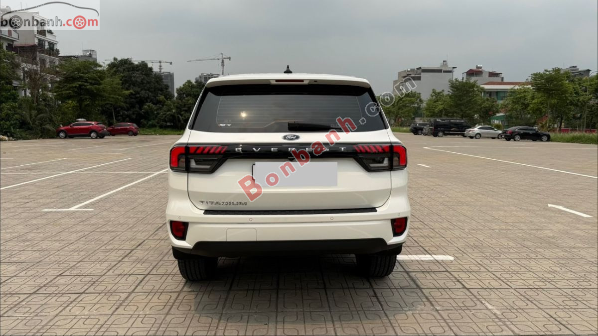 Bán ô tô Ford Everest Titanium 2.0L 4x2 AT - 2025 - xe cũ