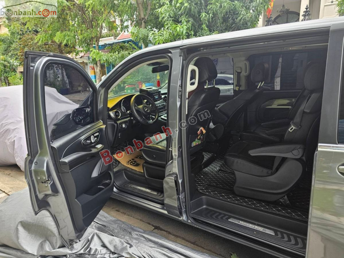 Bán ô tô Mercedes Benz V class V250 Luxury - 2021 - xe cũ